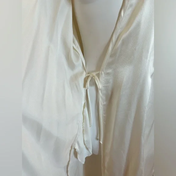 Valentino Vintage Satin Maxi Robe NWT Medium White with Lace Belted - Picture 5 of 8